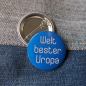 Preview: Ansteckbutton Weltbester Uropa auf Jeans mit Rückseite