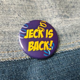 Ansteckbutton Jeck is back! auf Jeans